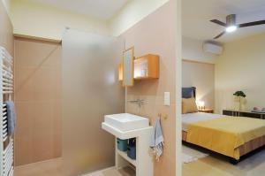 Arditos Hill Residence