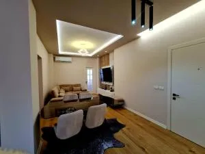 DION Apartment - Valasi