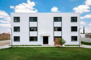 Coyotes Housing Services - Torres Departamentales