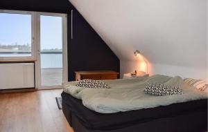 Stunning Home In Hammenhög With Sauna