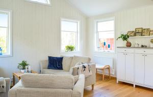 3 Bedroom Gorgeous Home In Borgholm