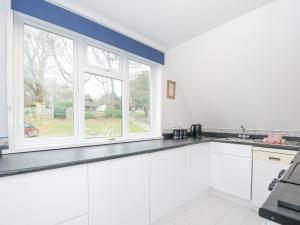 24 Valley Lodge