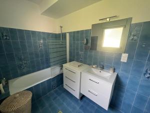 Maisons de vacances Maison entre mer et campagne : photos des chambres