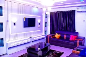 TS luxury apartment - Egbe