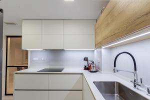 The Sunset Flat - Design & relax