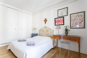 Family Apartment - MON AMOUR - Closeyou need- Cosy Modern & Comfort - FREE PARIS Travel GUIDE