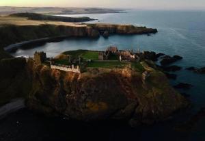 Stonehaven Centre - Carron Apartment