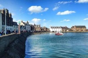 Stonehaven Centre - Carron Apartment