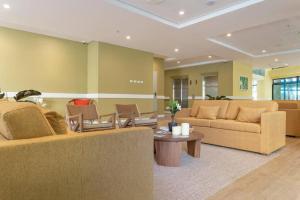 El Tesoro Medellín Hab311 by Letoh