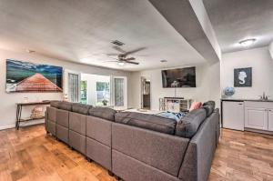 Silvias Serenity Beach Home with New Salt Water Pool