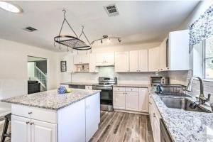 Silvias Serenity Beach Home with New Salt Water Pool