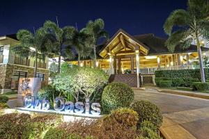 Staycation with Mickey & Minnie One Oasis Condominium