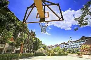 Staycation with Mickey & Minnie One Oasis Condominium