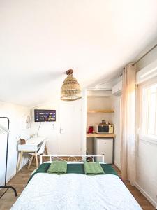 Sejours chez l'habitant Escapade Mediterraneenne chez Patricia et Roger : photos des chambres