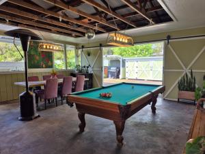 Pu'uwai Place of Volcano Village