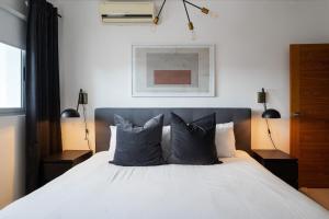 Armonia 17 suites by Yellowkey