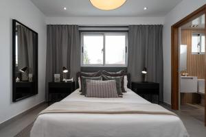 Armonia 30 suites by Yellowkey