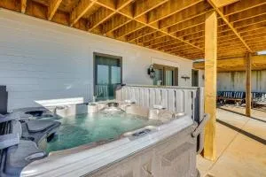 Rustic Missouri Vacation Rental with Hill Views! - Sheldon