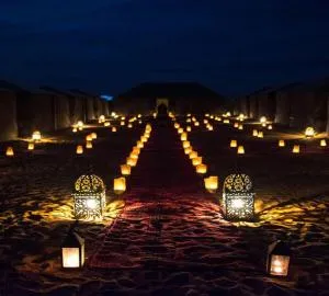 Sahara Merzouga Desert Glamping - Ksebt en Namous