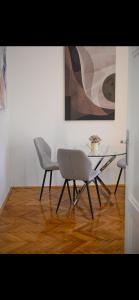 Modern Charm in Downtown