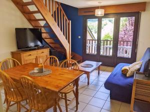 Appartements Appt T3 calme bord du lac avec piscine : photos des chambres
