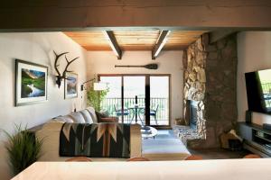 The Elk Mountain Escape