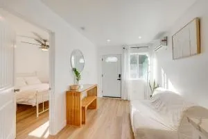 35 Mi to LA Modern Apartment in Chino! - 钻石吧