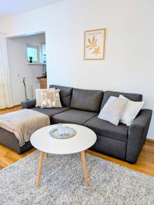 18 - Cozy apartment with view, top 7th floor