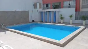 Departamento con piscina ubicado en Breña - Ventanilla