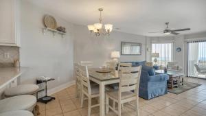 102 Sea Cloisters Oceanfront First Floor Condo Walk out to beach from back deck King 2 Double