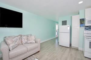 MT Coconut Cove #1 by Sun Palace Vacations