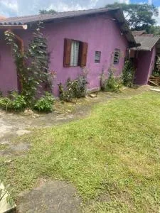 Casa roxa - إيتاتيايا