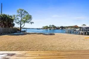 Bayou 563 - Turtle Cove 563, Free Activities Included! - Shalimar