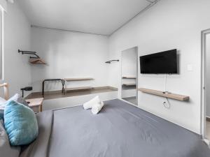 Aquabella 8 Beach Bliss in Isla Verde