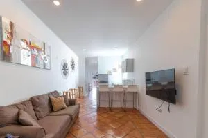 Modern 4-Bedroom Penthouse in historic Old San Juan - Catano