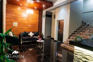 Grand Hotel Megantoni