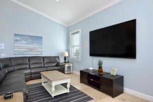 Blue Horizon by Sun Palace Vacations