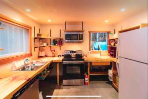 Jordan River Coastal Cottage