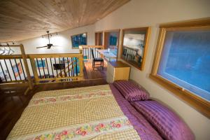 Jordan River Coastal Cottage