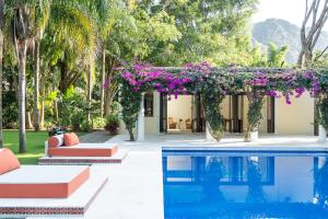 Casa Ferronia Tepoztlan