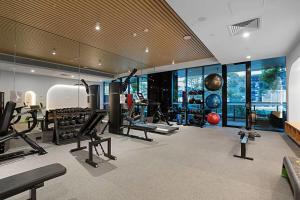 Cozy Retreat Central Box Hill the Place to Stay