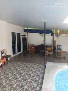 Private room with pool access