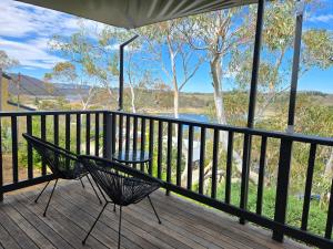 Deadwood Den - Luxurious 3BR Townhouse l Lake Views l Bath l WiFi