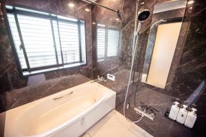 Ocean Front Villa Katsuura やどかり