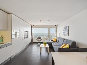 Spacious studio with sea view