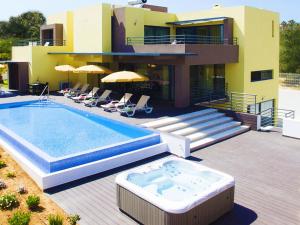 Villa Bahamas for 12 people