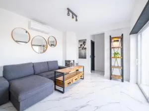 Villa in Pêra near town center - Пера