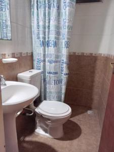 Monoambiente con piscina compartida