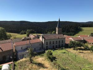 Maisons de vacances Maison de plain-pied renovee en 2018 avec jardin privatif, calme, nature et activites a Saint-Julien - FR-1-582-265 : photos des chambres