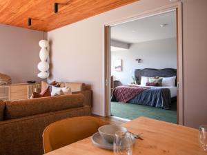 Peninsula Hot Springs